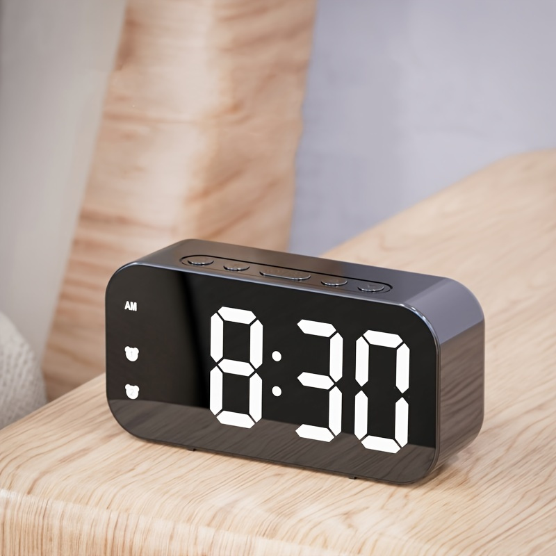 Reloj despertador digital, reloj LED para dormitorio, reloj electrónico de  escritorio con pantalla de temperatura, brillo ajustable, control de voz