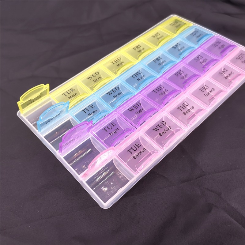 

1pc 4-row Pill Organizer 28 Compartments, 7-day , Plastic - ,