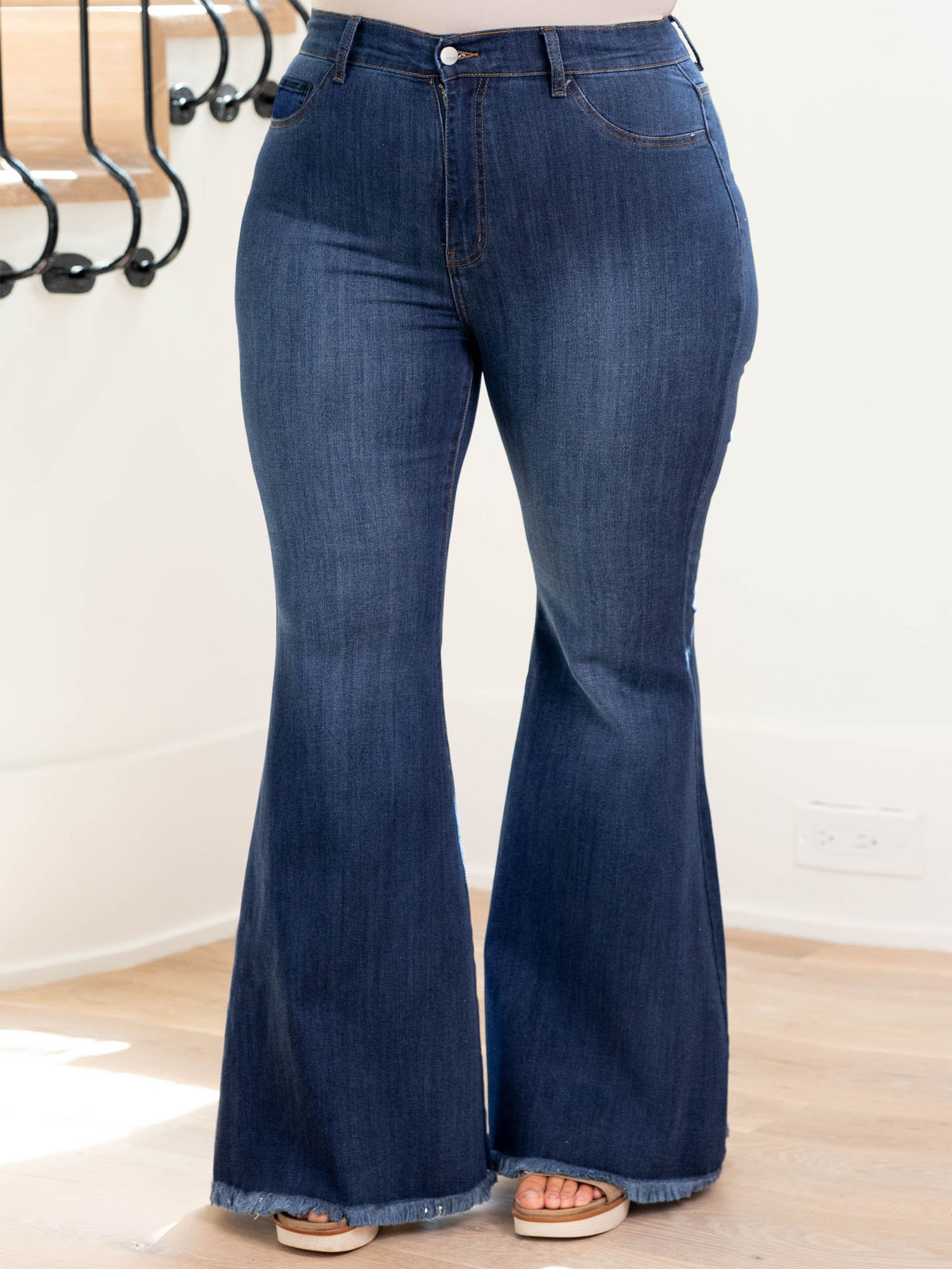 Women's Y2K Jeans, Plus Size Raw Hem Medium Stretch Plain Washed Blue Flare  Leg Denim Pants