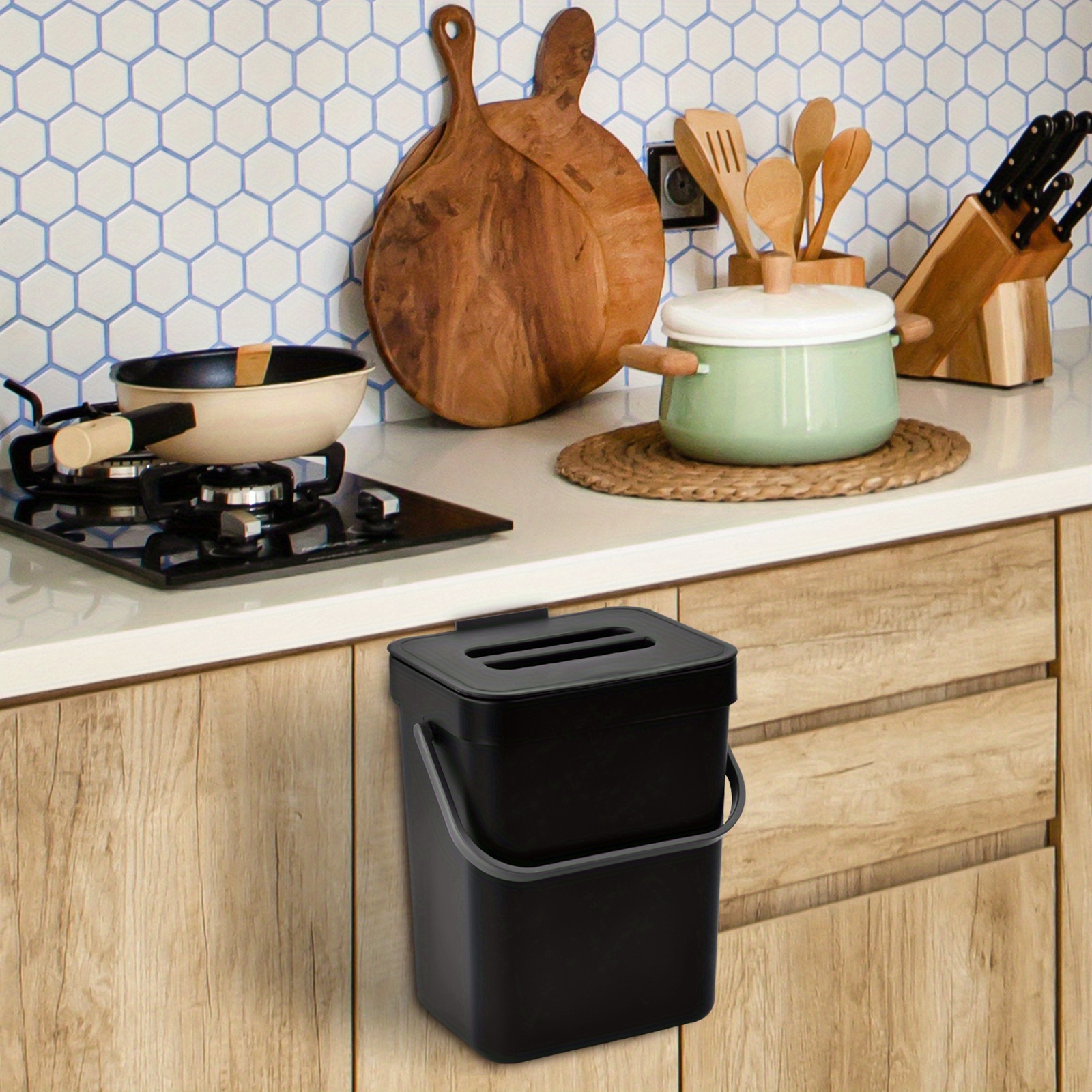 Poubelle à compost pour cuisine – Poubelle de comptoir ou sous l'évier avec  couvercle, petite poubelle