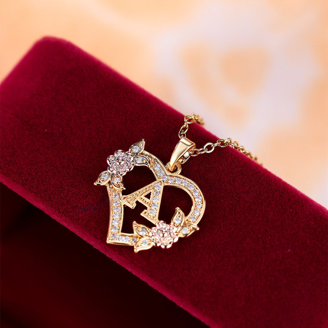 Image of A Vintage Court-style Heart-shaped Pendant Letter Necklace For Women, Trendy And Unique, With And , Perfect For Birthdays And Valentine's Day Gifts