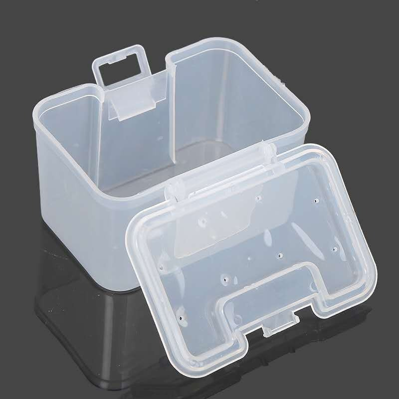 1pc Breathable plastic fishing bait storage accessories container color  random