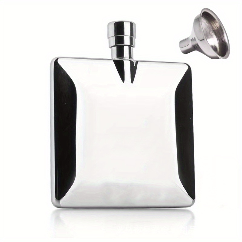 Frasco de Vodka Plano de 4 oz de Acero Inoxidable Portátil con Embudo, 4 Piezas de Vasos de 30 ml para Camping,…: retailer-supplied image
