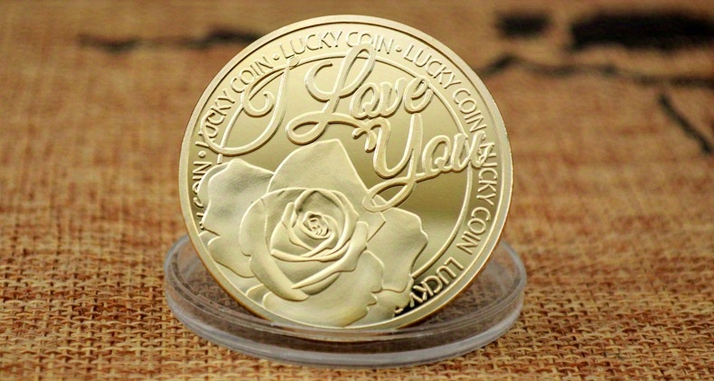 1pc Moneda Falsa De Metal, Moneda De Rosa De Amor Afortunado, Moneda Conmemorativa De San Valentín, Colección De Artesanía De Te Quiero, Regalo De Navidad Y San Valentín, Para Decoración De Hogar, Oficina Y Escritorio detalles 0