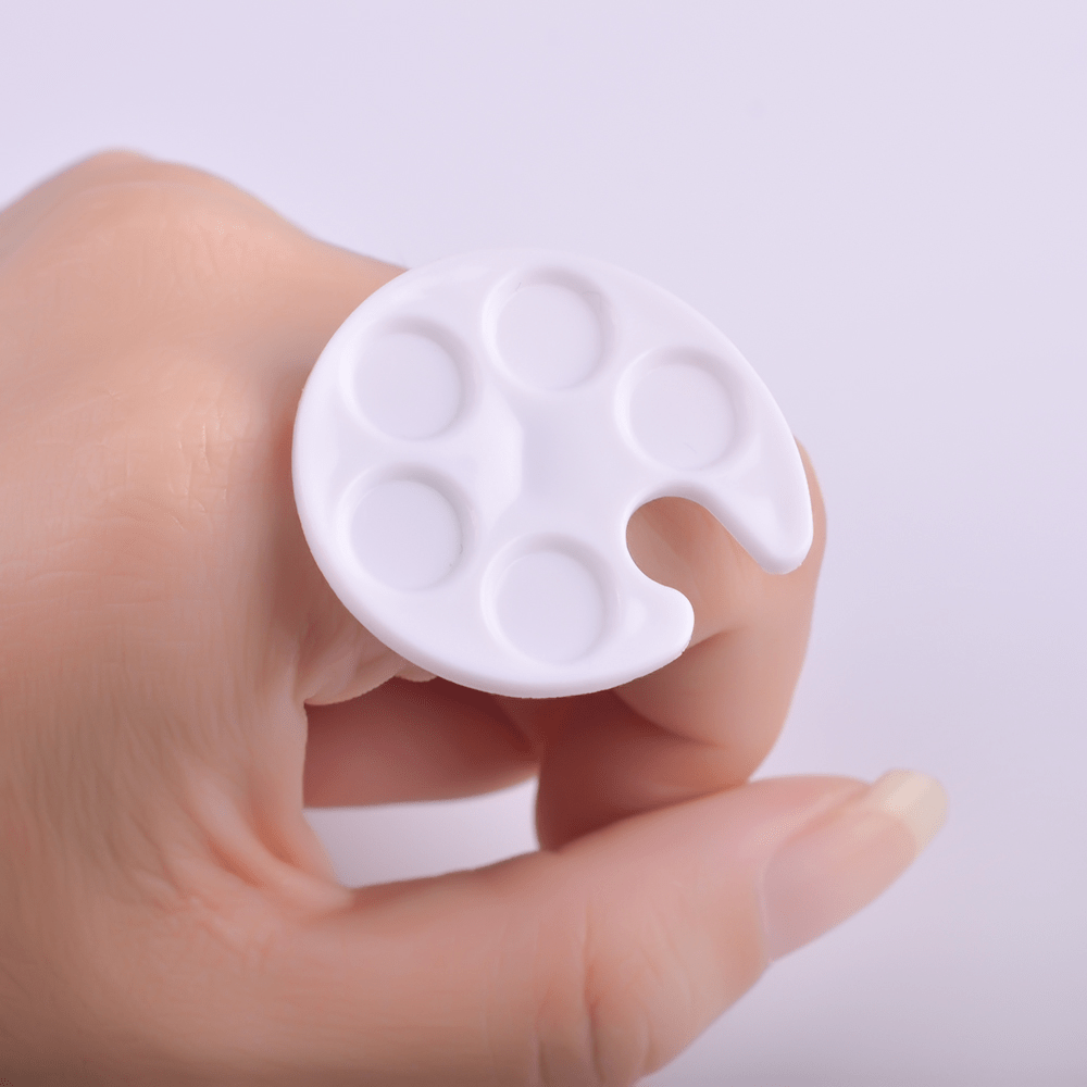 

Mini Finger Ring Nail Palette, Plastic Nail Art Polish Painting Dish, Portable Manicure Accessory