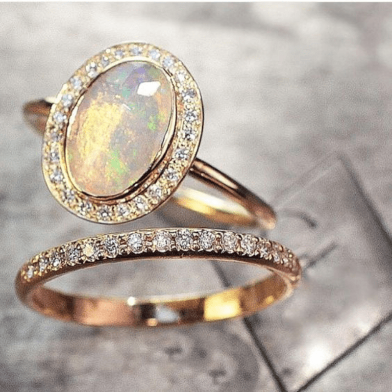 

2pcs Boho Style Stacking Rings 14k Gold Plated Inlaid Opal In Egg Shape Symbol Of Beauty And Elegance Engagement / Wedding Ring
