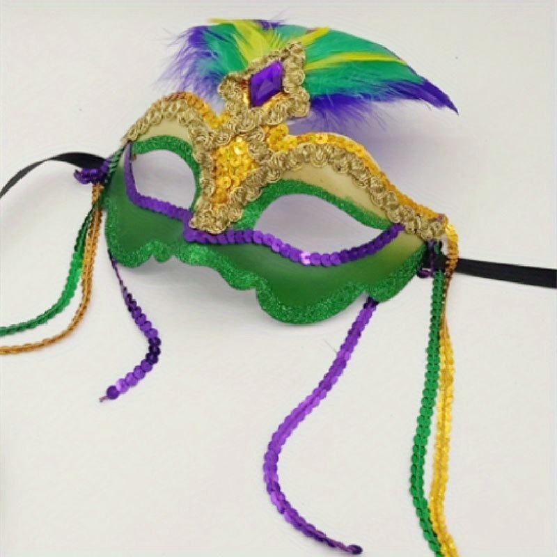 Mardi Gras Mask Masquerade Feather Mask Women,Sequin Feather Mask,Halloween Carnival  Masquerade Decoration : : Clothing, Shoes & Accessories