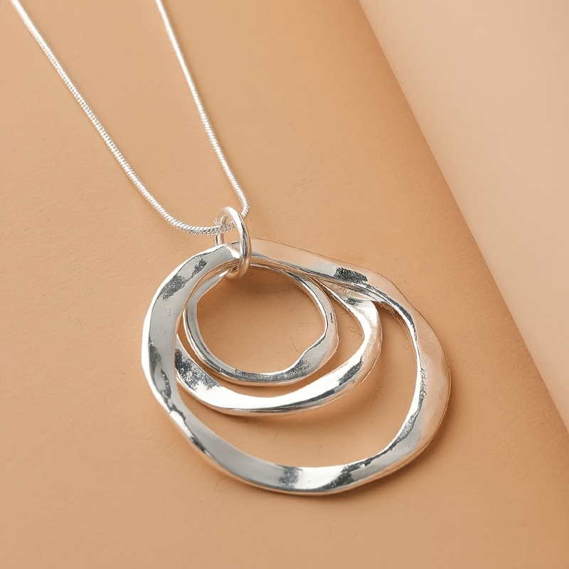

3 Rings Design Pendant Necklace Silvery Zinc Alloy Neck Jewelry Boho Retro Style Long Necklace For Women Men