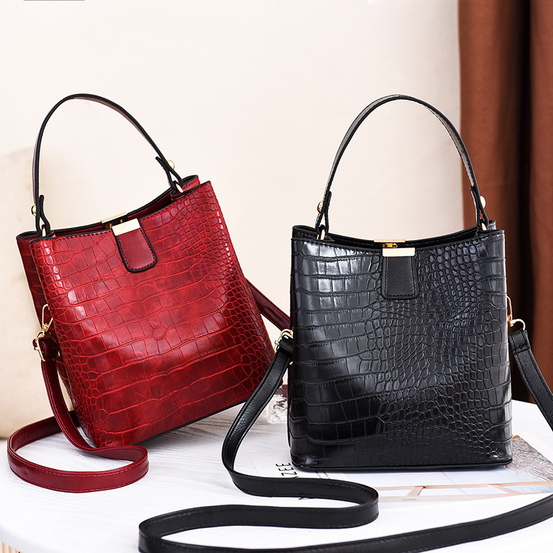 

Crocodile Pattern Bucket Bag, Fashion Mini Crossbody Bag, Women's Pu Leather Handbag & Purse