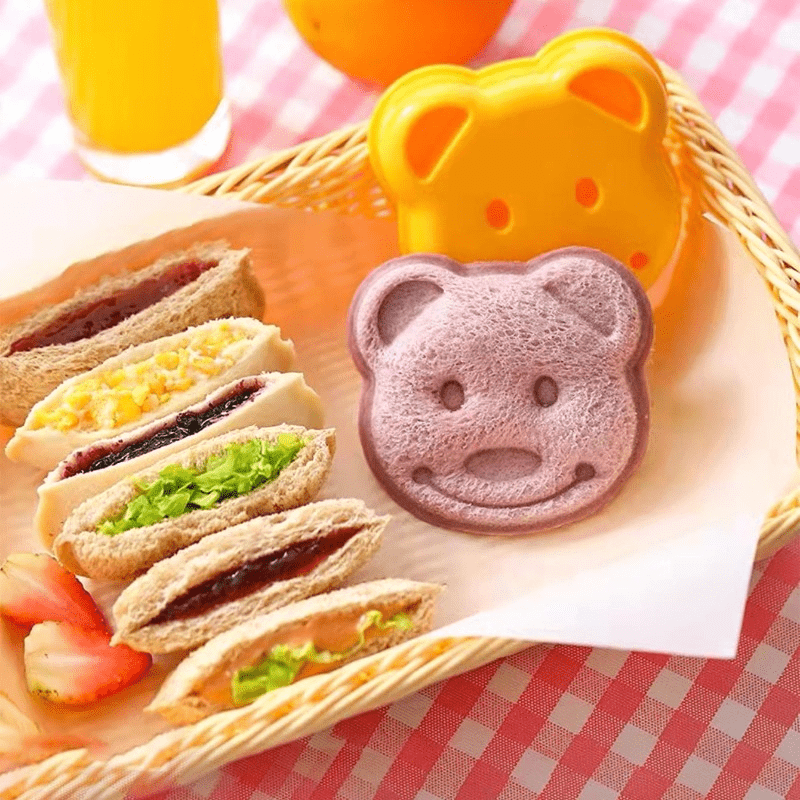 

1pc Diy Plastic Sandwich Mold, Creative Solid Bear Shaped Washable Durable Bread Press Mold For Kitchen
