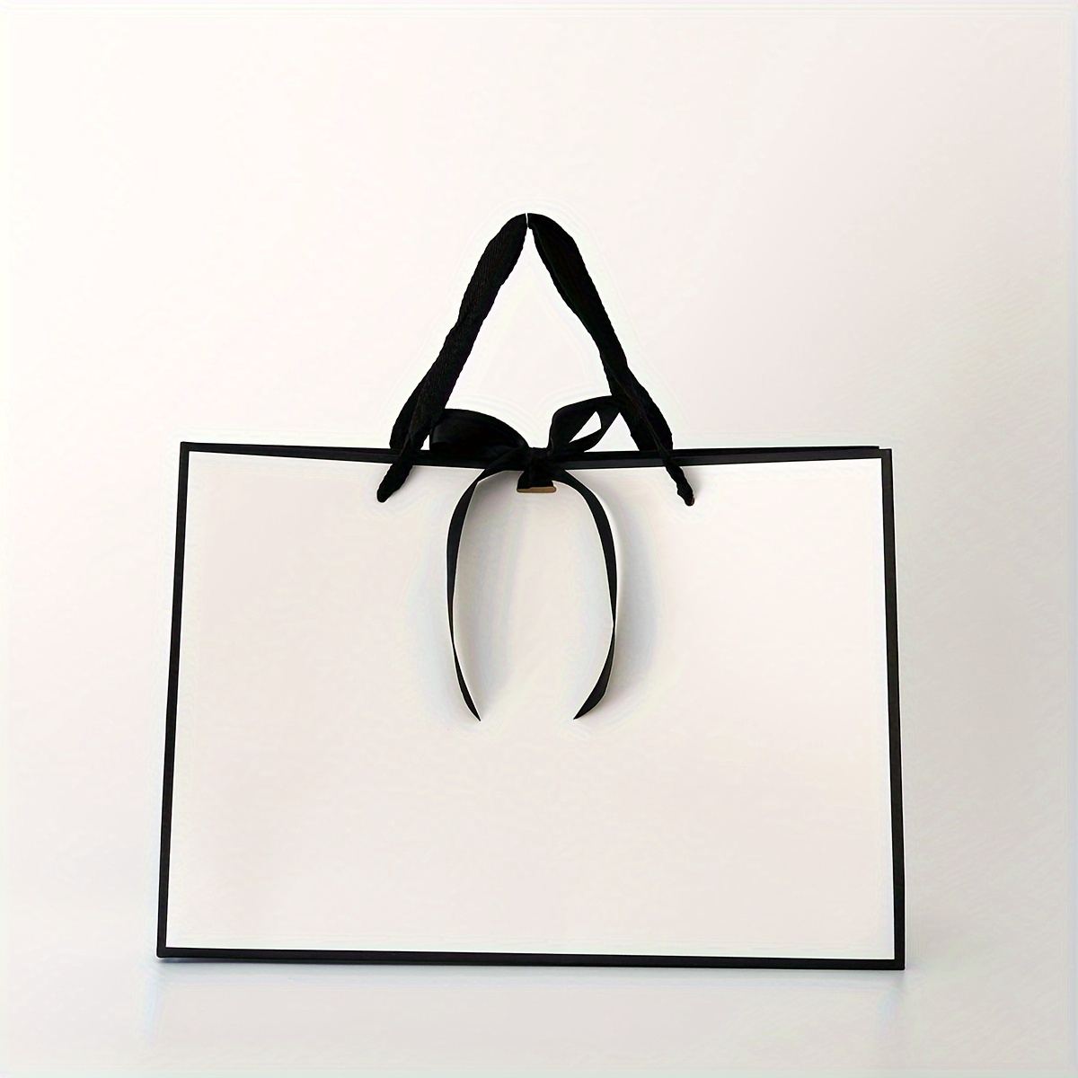 Black And White Gift Bag Simple Four finger Clothing Bag - Temu