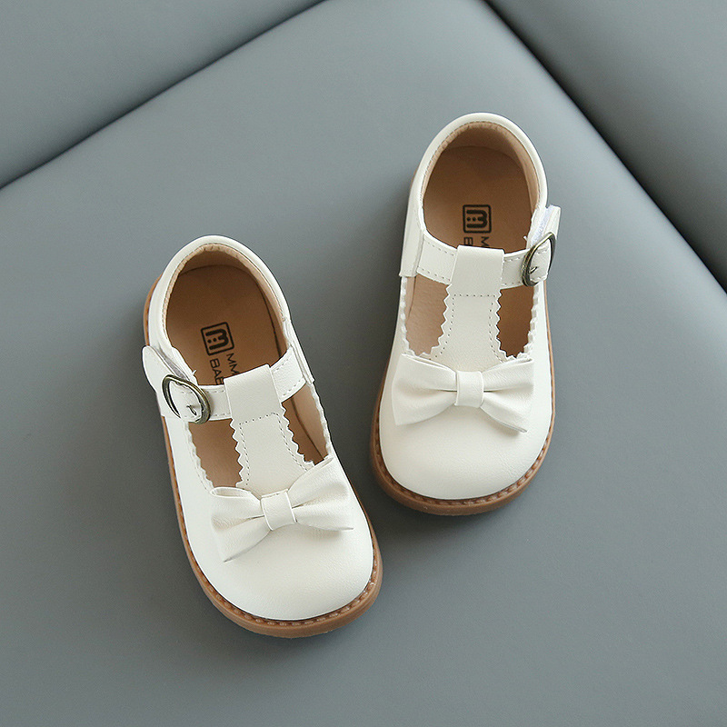 Chaussures Plates Blanches Bloch Pour Fille - Modèle Ayva Avec Nœud - Pointure 31 - Neuf Avec Boîte