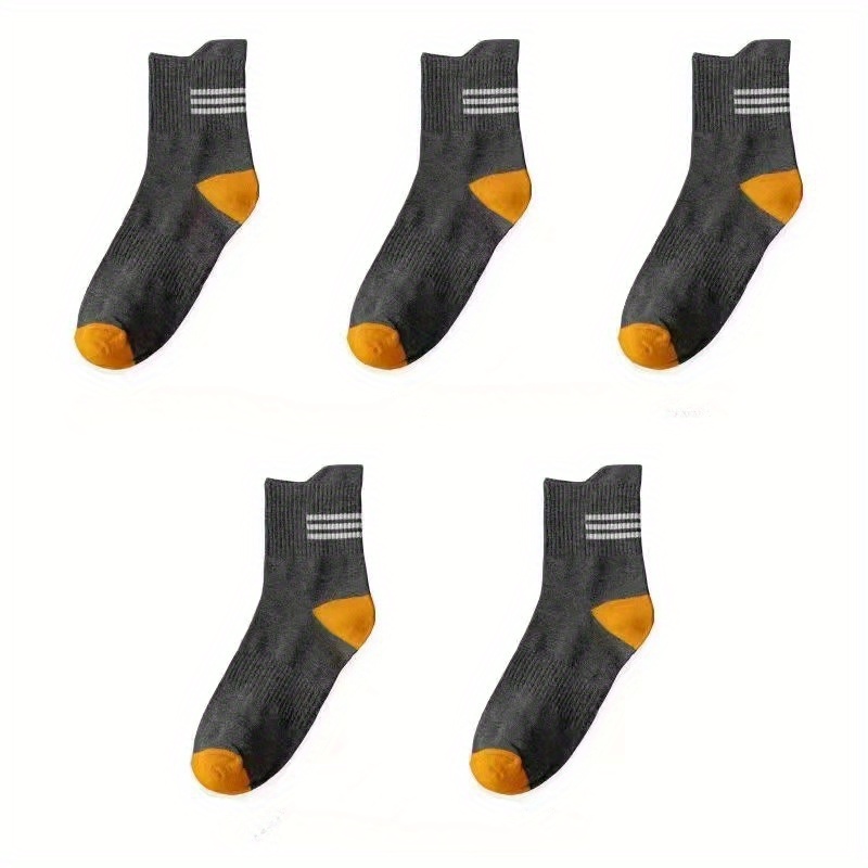 Men's Breathable Crew Socks for All Seasons
