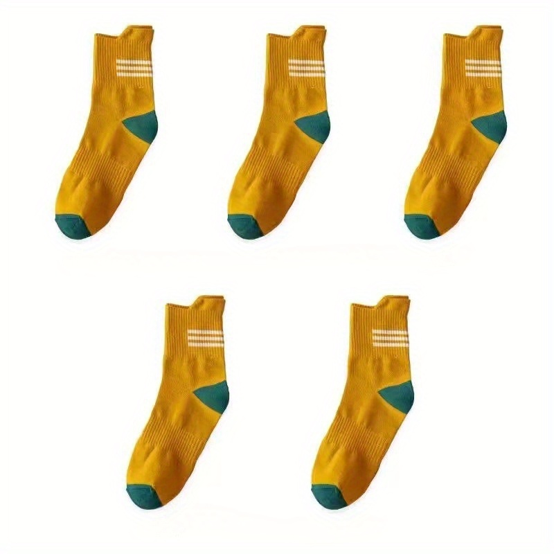 Men's Breathable Crew Socks for All Seasons