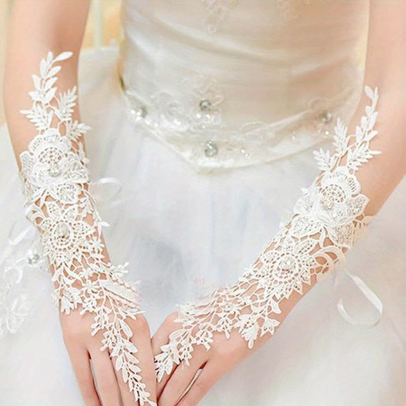 

1pair Romantic Bridal Wedding Dress Gloves Elegant Lace Flower Pattern Gloves Hollow Fingerless