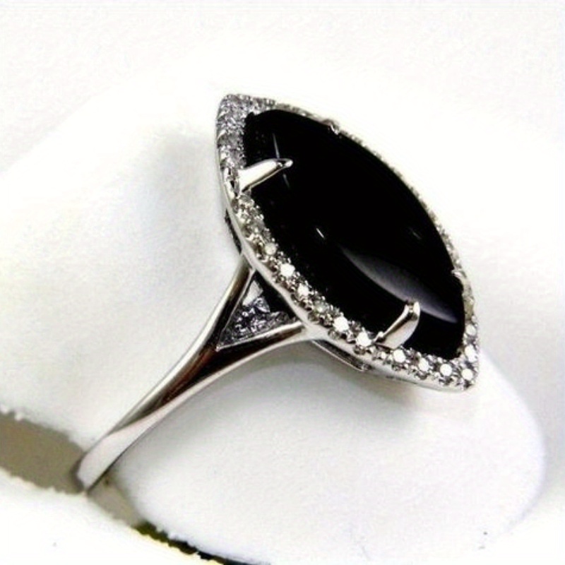 

Bridal Wedding Ring Silver Plated Horse Eye Shape Black Agate Zircon Ring For Women Engagement Proposal Jewelry