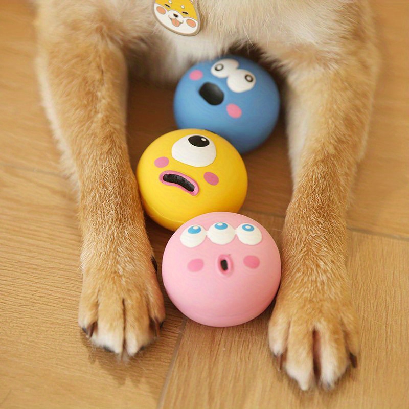 Set of 3 Dog Toys Featuring a Charming Big Eye Design, Made from Durable Rubber for Chewing And Dental Care, Includes a Squeaky Ball for Interactive Training And Pet Supplies, Without Battery