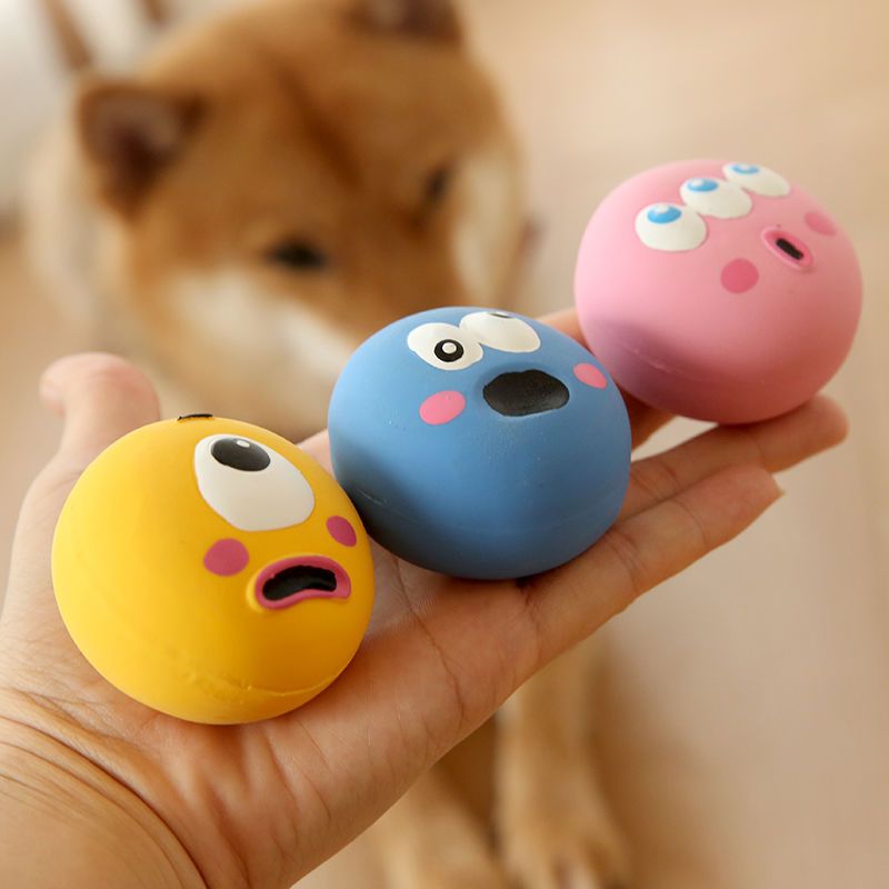 Set of 3 Dog Toys Featuring a Charming Big Eye Design, Made from Durable Rubber for Chewing And Dental Care, Includes a Squeaky Ball for Interactive Training And Pet Supplies, Without Battery