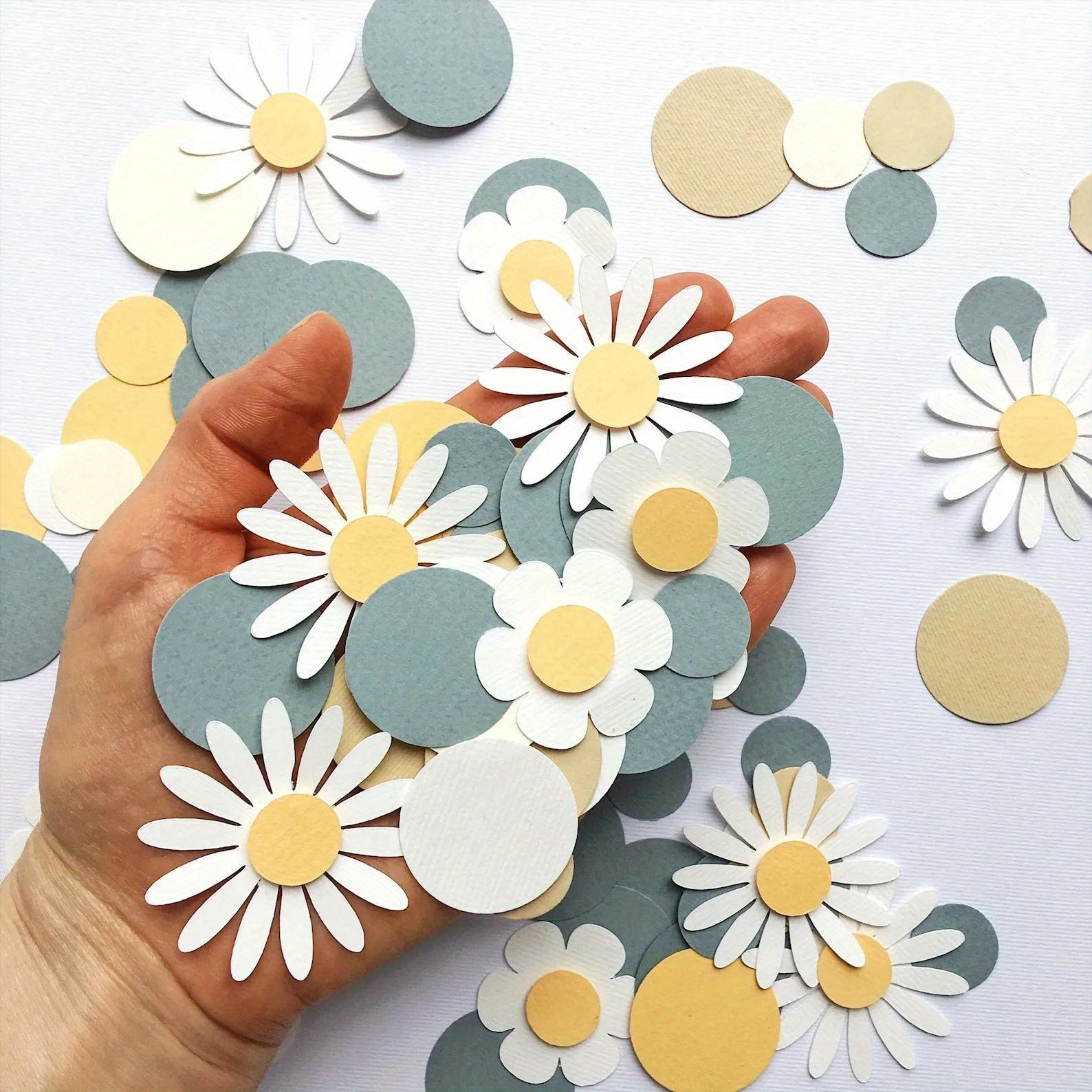 

Set, Round Sweet Daisy Flower Paper Confetti Wedding Table Scatter Gender Birthday Handmade Paper Flowers Christmas Decoration Flower Confetti Party Gift Box Decor
