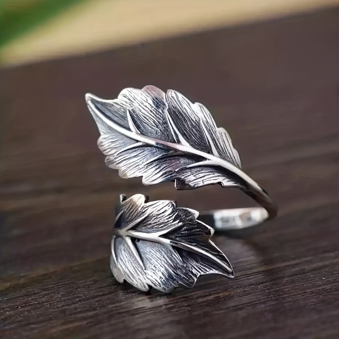 1pc vintage style silvery plated creative leaf finger ring adjustable hand accessories