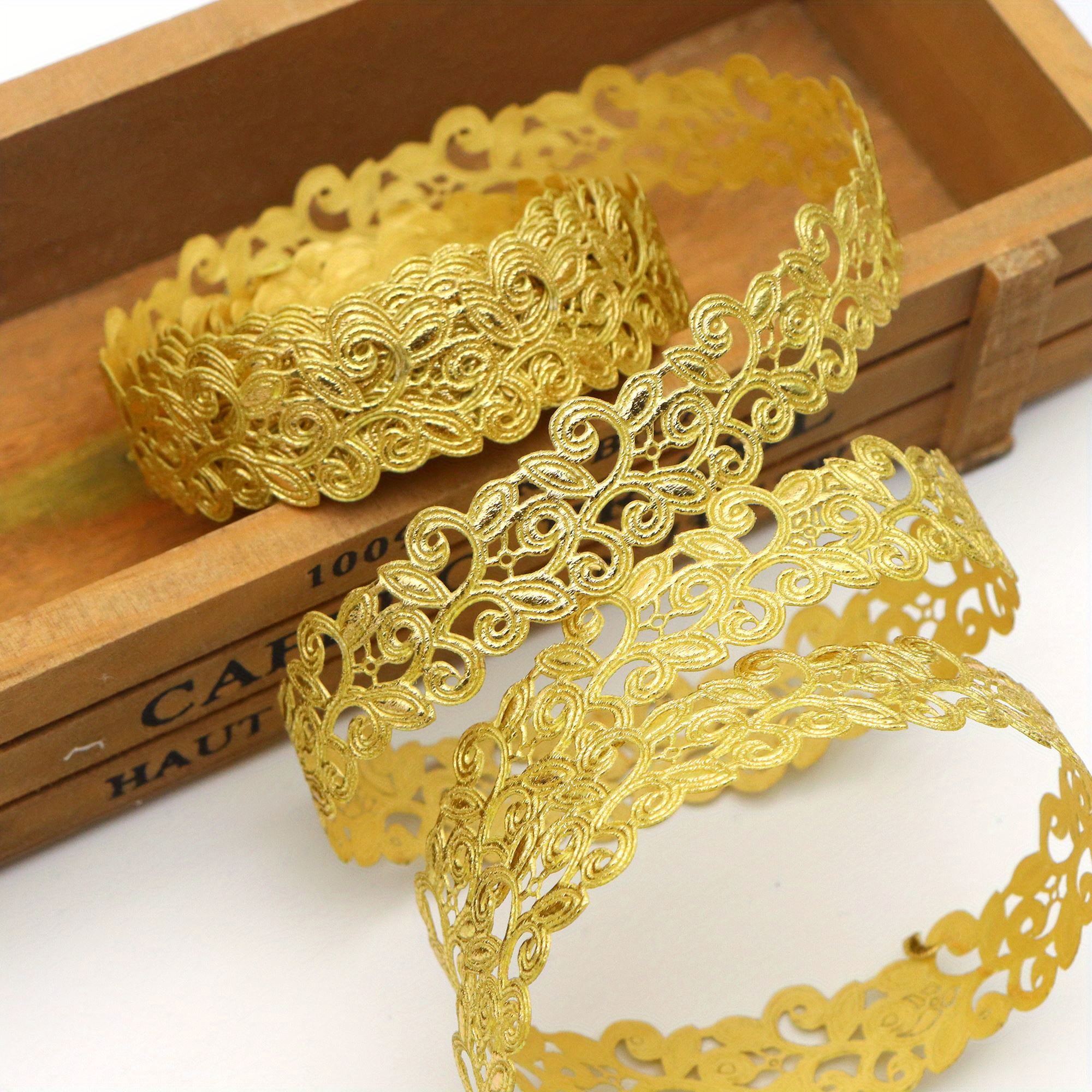 

1 Roll 5 Yards 0.87in/22mm Golden Hollow Cut Out Flower Lace Ribbon, Lace Trim, Diy Scrapbooking Gift Wrapping Sewing Birthday Party Home Decor