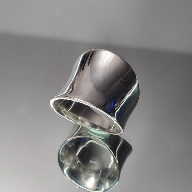 Silvery Plated Polish Ring for Women