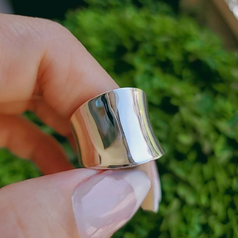 Silvery Plated Polish Ring for Women