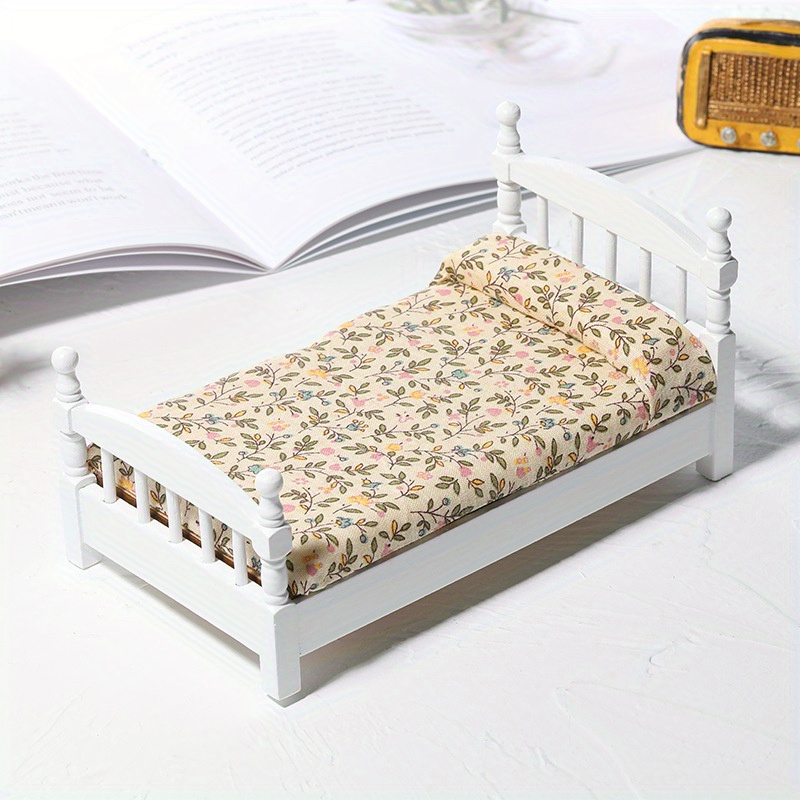 1:12 miniature bed for dolls Dollhouse Iron doll bed Furniture toy