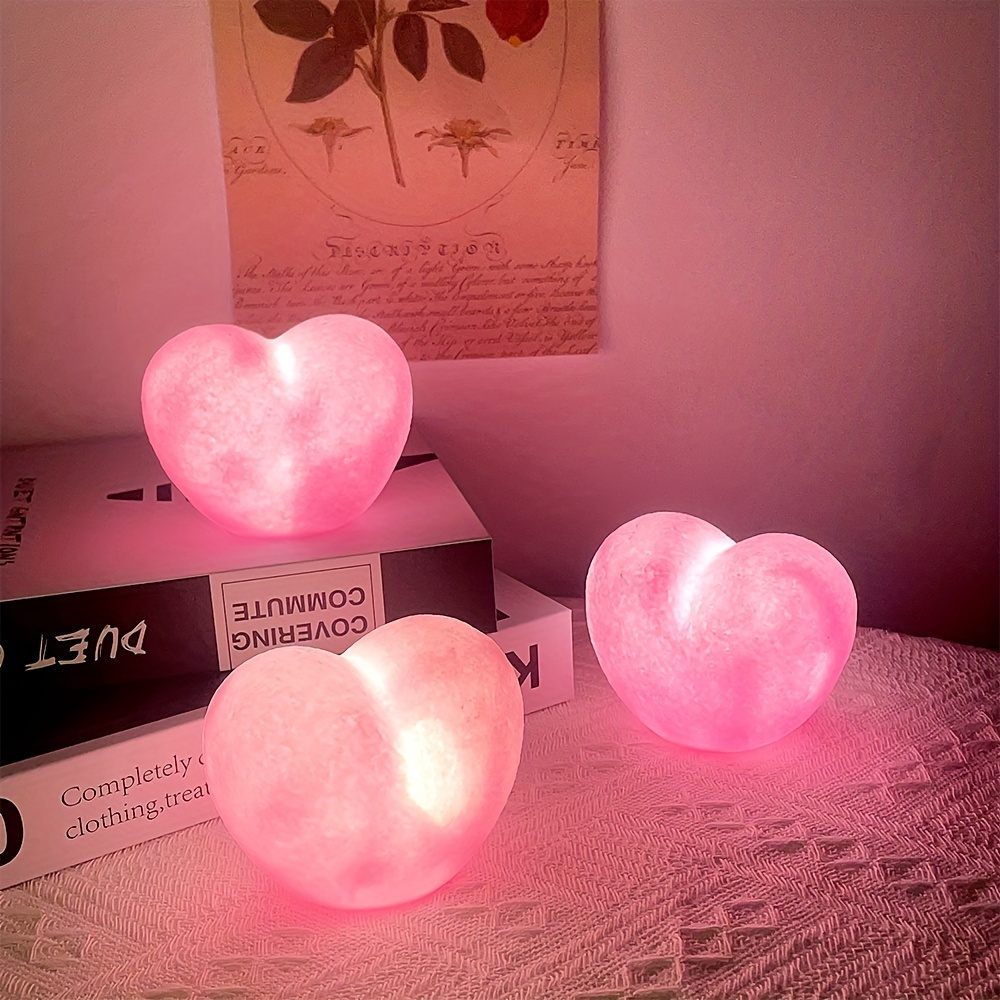 

1pc Cute Love Night Light For Girls, Atmosphere Bedside Lamp Eye-catching Creative Heart-shaped Night Light, Portable Glowing Birthday Valentine's Day Gift Peach Heart Type Night Light Pink