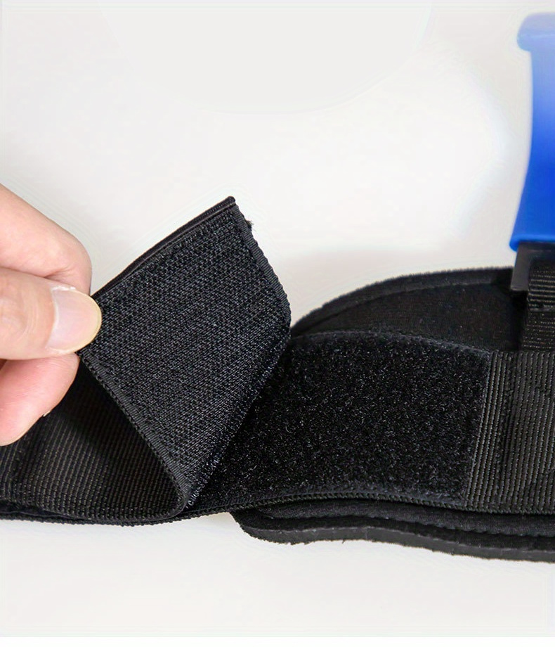 1 Pair Adjustable Weight Lifting Hooks - Thick Padded Hand Grip, Wrist Support Straps for Deadlift, Powerlifting, Pull Up Bar