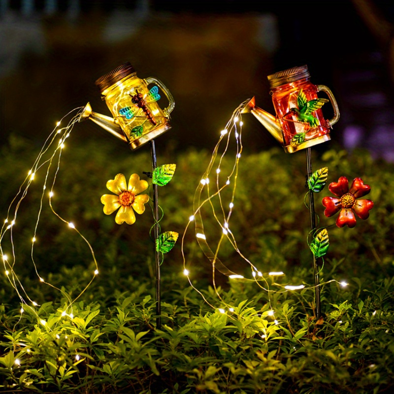 Guirlande lumineuse solaire pour arrosoir de jardin, guirlande lumineuse à  LED en forme de papillon, étanche, motif papillon, décoration rétro pour  table de jardin, terrasse, cour, allée(avec support) : :  Luminaires et