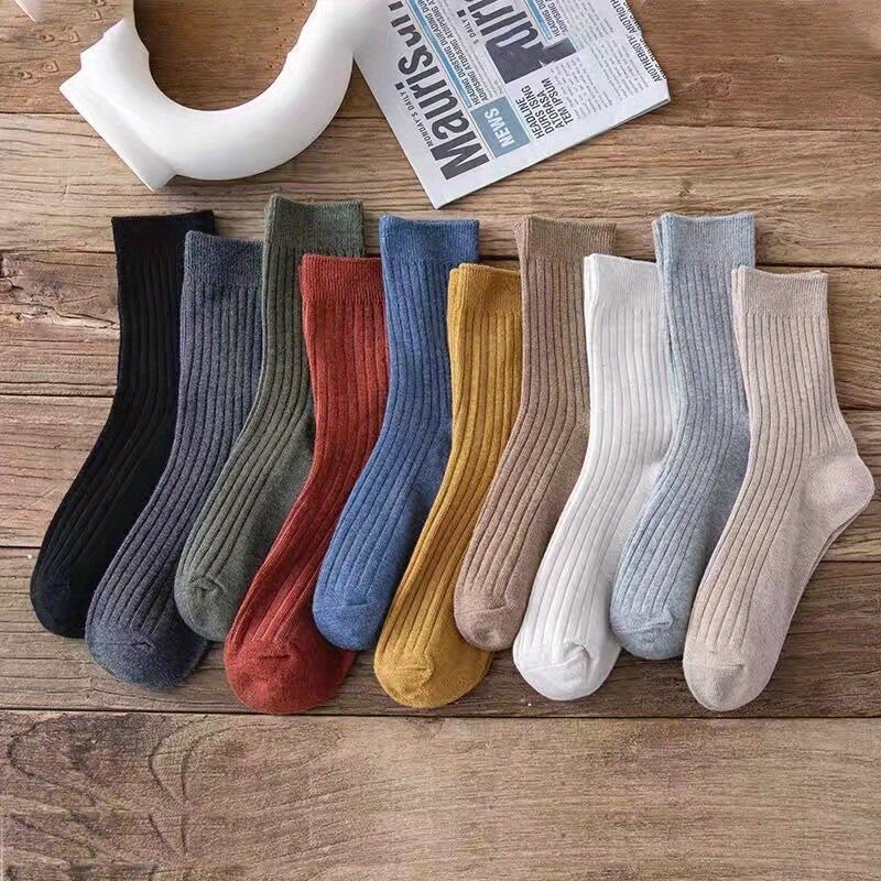 

5 Pairs Of Men's Trendy Solid Crew Socks, Breathable Comfy Casual Unisex Socks For Men's Outdoor Wearing All Seasons Wearing
