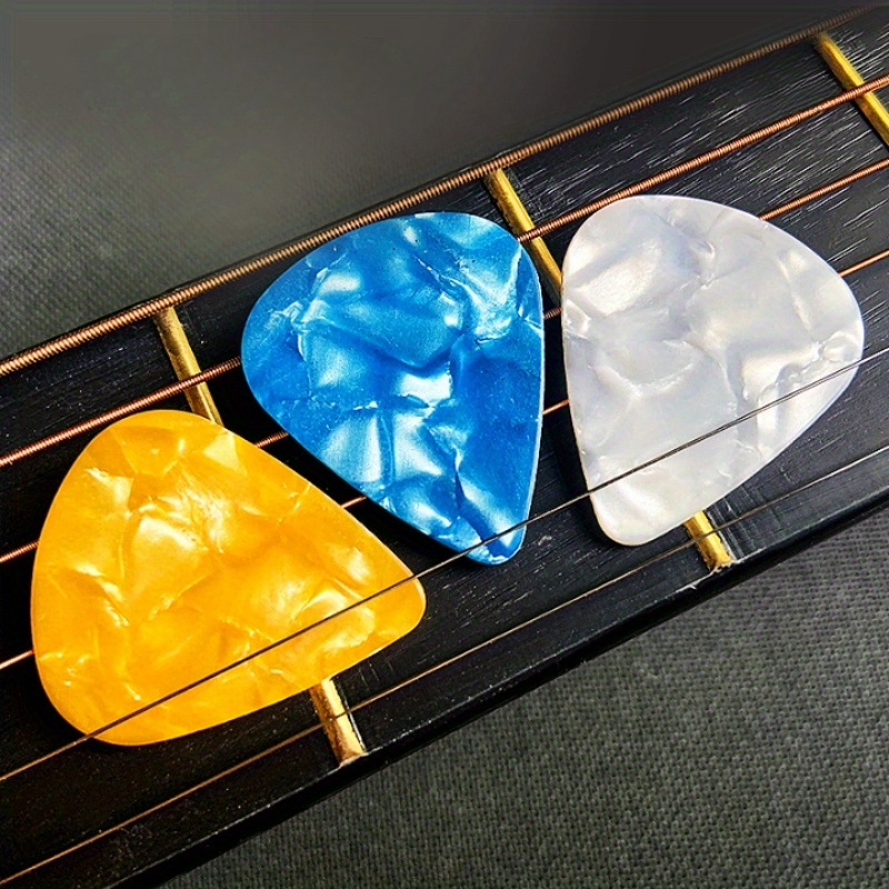 Médiators de guitare brillants médiators en plastique moyen
