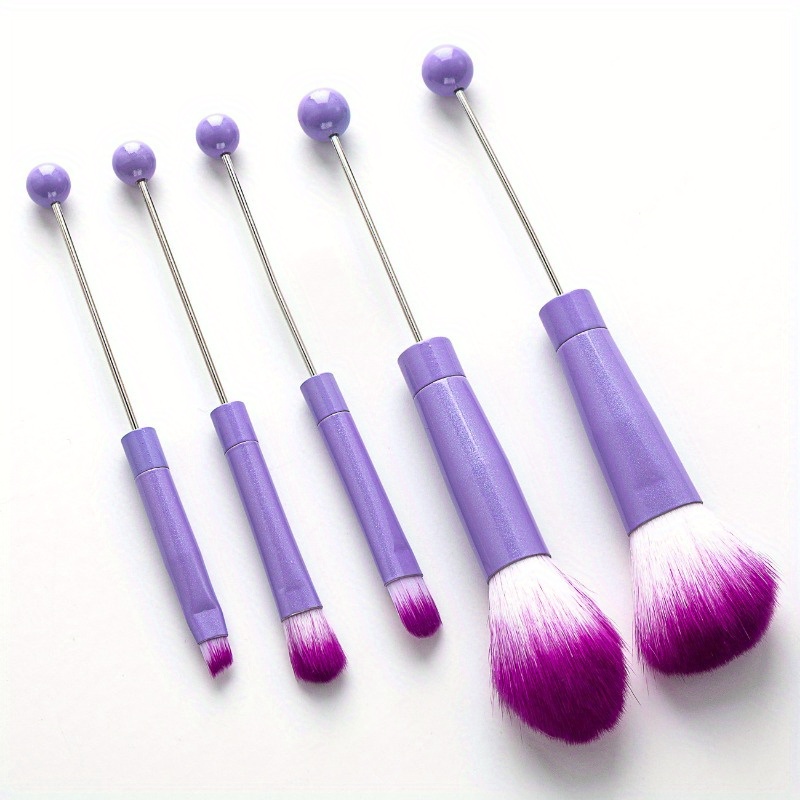 

5pcs Beaded Makeup Brush Set Eyeshadow Brush Eye Makeup Brush Set Blending And Lips Exquisite Blush Brush Make Up Brushes Tool Kit For Adults