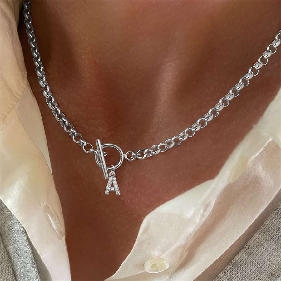 

1pc Minimalist Style Zirconia Initial Toggle Clasp Stainless Steel Chain Choker Letter Pendant Necklace For Women