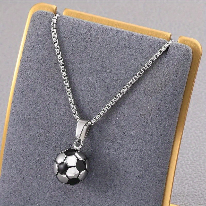 Collier de football élégant