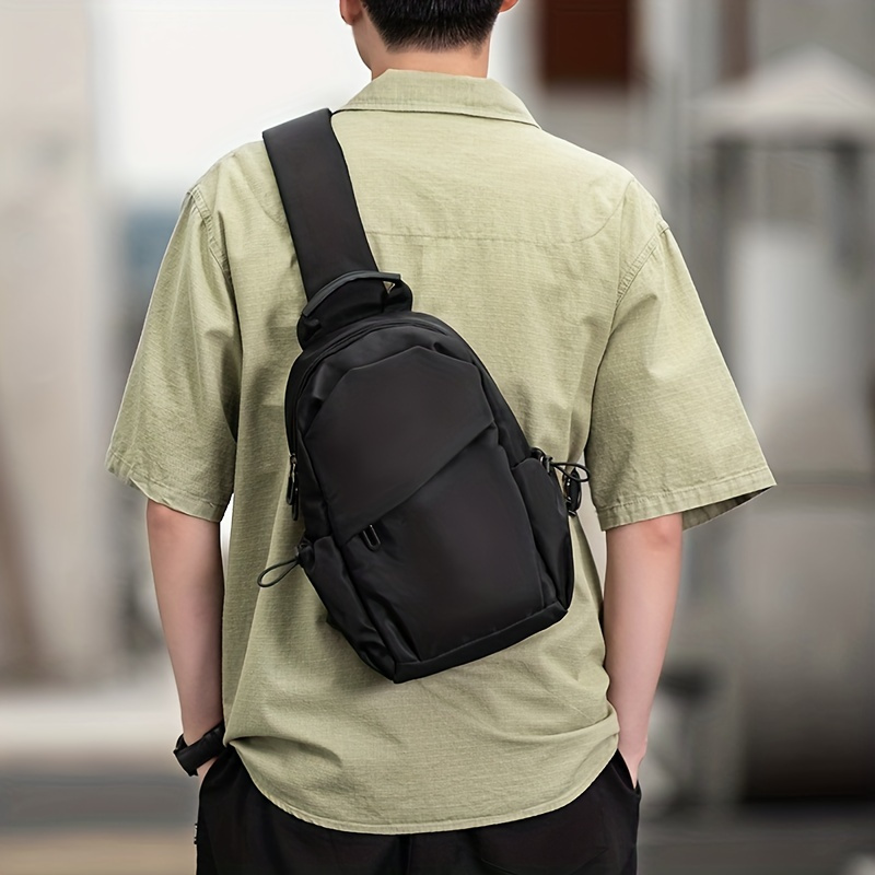 

Lightweight Black Crossbody Bag, Large Capacity Chest Bag For Hiking Cycling Travel Cycling