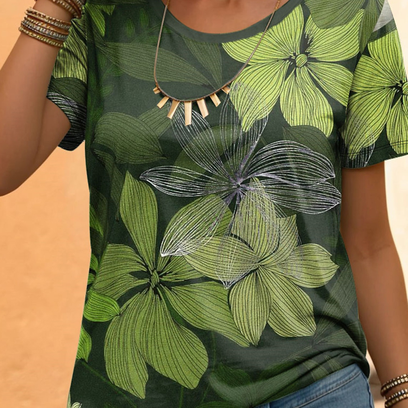 

Leaf Print T-shirt, Casual Crew Neck Short Sleeve Top For Spring & Summer, Women's Clothing