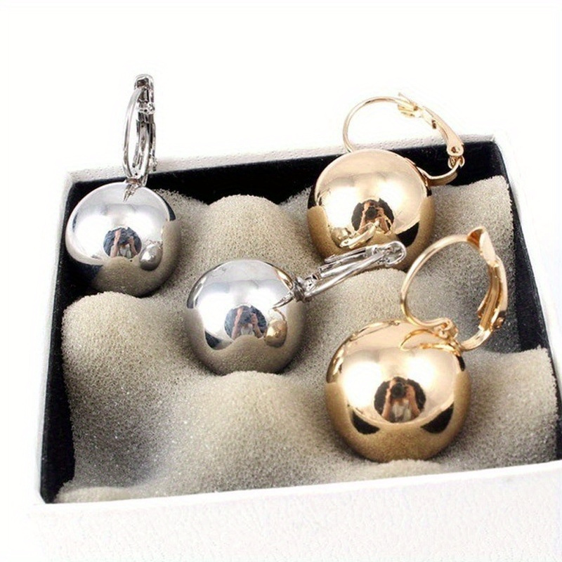 

Geometric Metal Balls Design Hoop Earrings Copper Jewelry Vintage Punk Style For Women Party Earrings