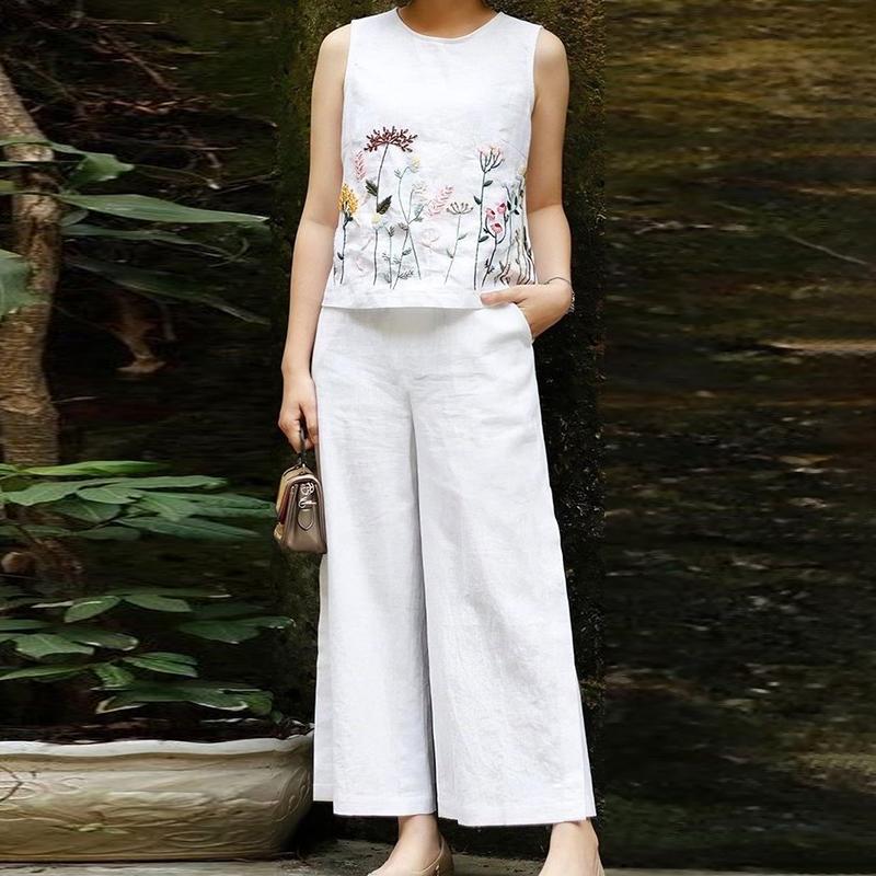 

Casual Floral Embroidered Pantsuits, Sleeveless Tank Top & Wide Leg Pants Outfits, Women's Clothing