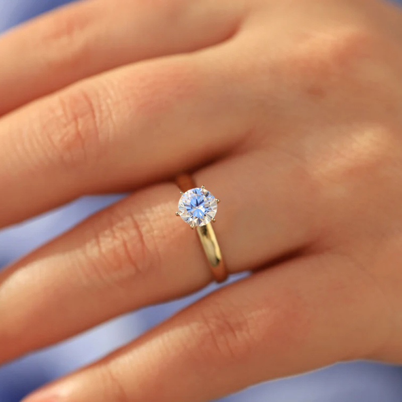 Stainless Steel Ring with Cubic Zirconia Women'S Wedding Band