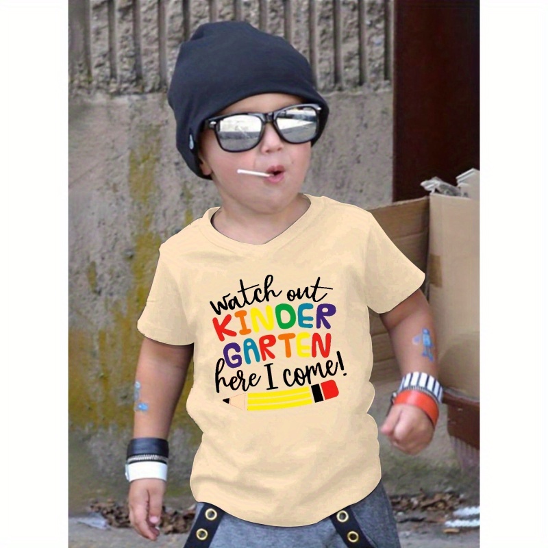 

Watch Out Kindergarten Print T-shirt For Kids, Casual Short Sleeve Top, Boy's Clothing