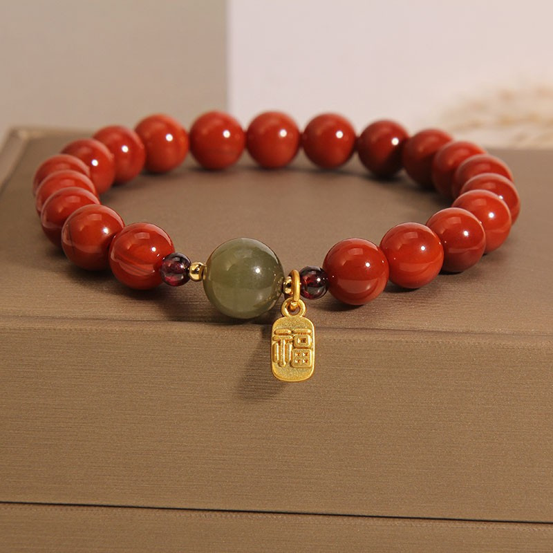 

Elegant Agate Bracelet With Charm Pendant - Natural Southern Red, Fashionable Accessory For