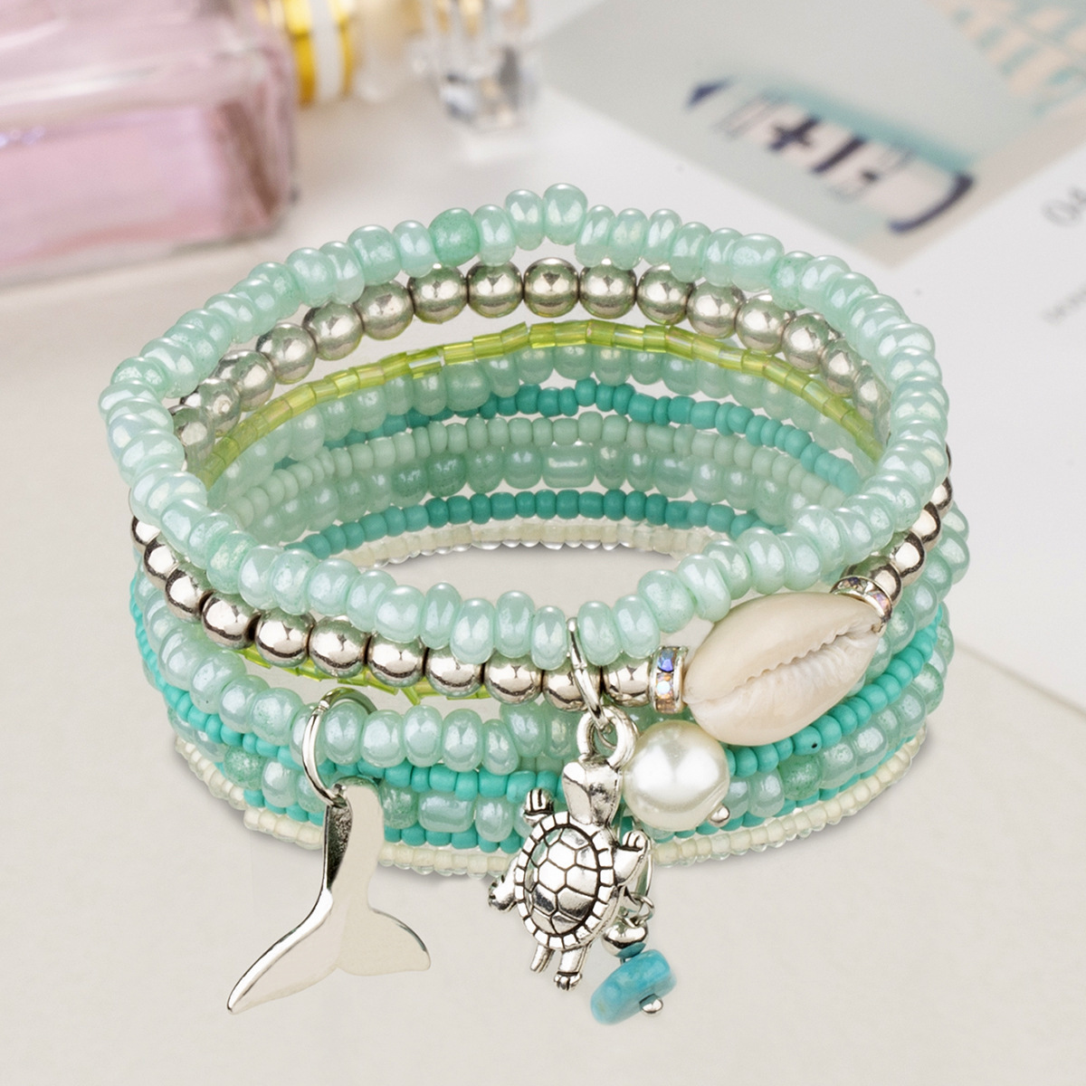 

Ocean Style Small Whale Turtle Pendant Glass Beads Multilayer Shell Stacking Bracelet