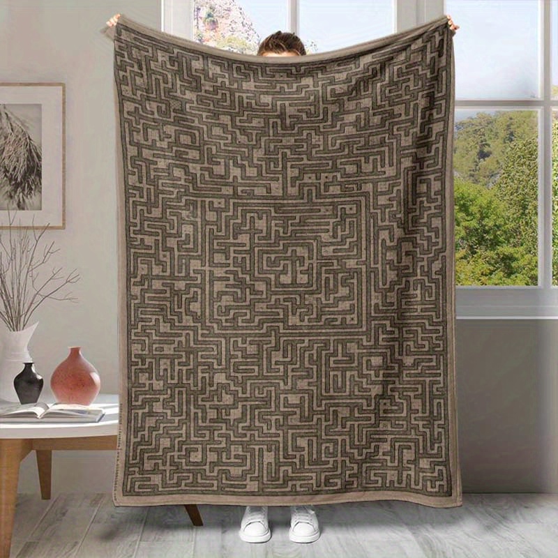 

1pc Vintage Classic Game Maze Map Artistic Pattern Printed Soft Blanket Nap Blanket 4 Seasons Flannel Blanket