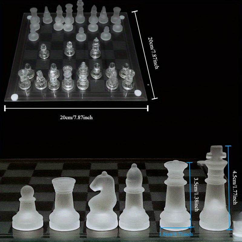 ガラス製のチェスセット、クリエイティブな国際チェス、ガラスクリスタル製のチェス、パズルチェス、クラフト