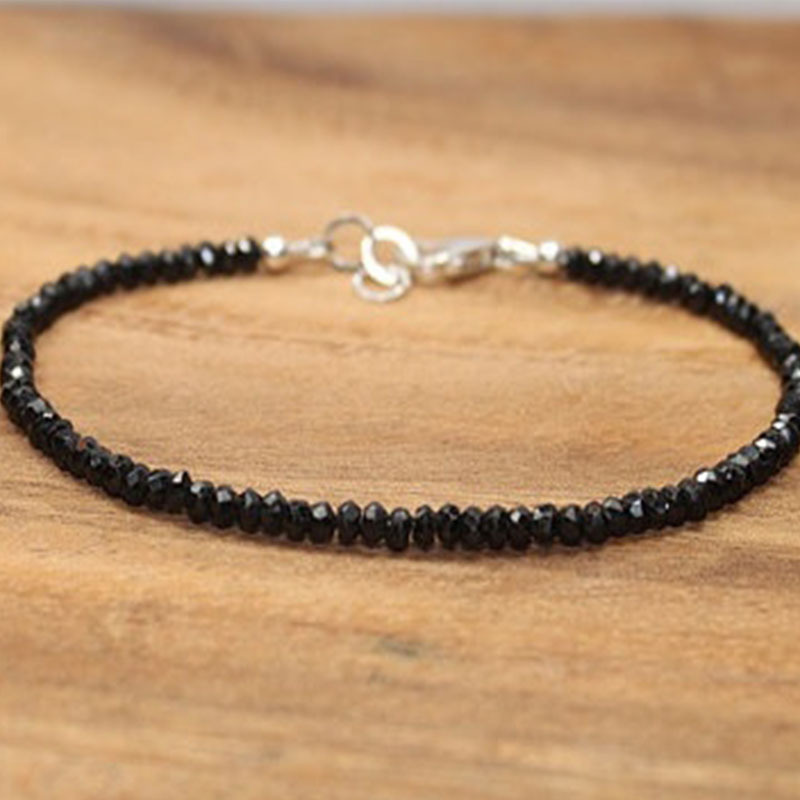 

Black Stone Beads Beaded Bracelet Niche Vintage Style Hand Jewelry Accessory