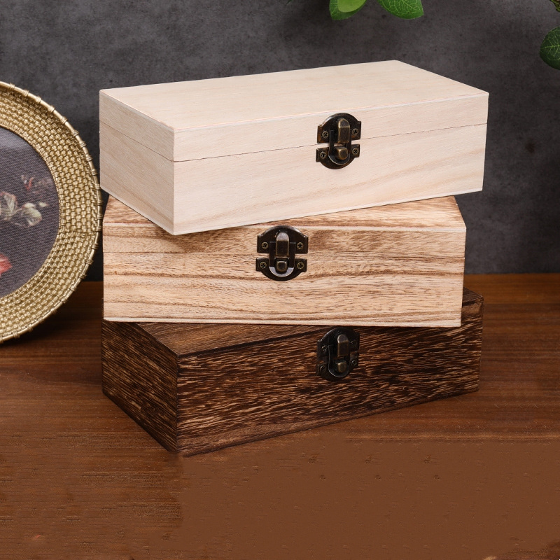 

1pc A Vintage Wooden Gift Box With A Flip Cover, Storing Items And Packaging Gifts.