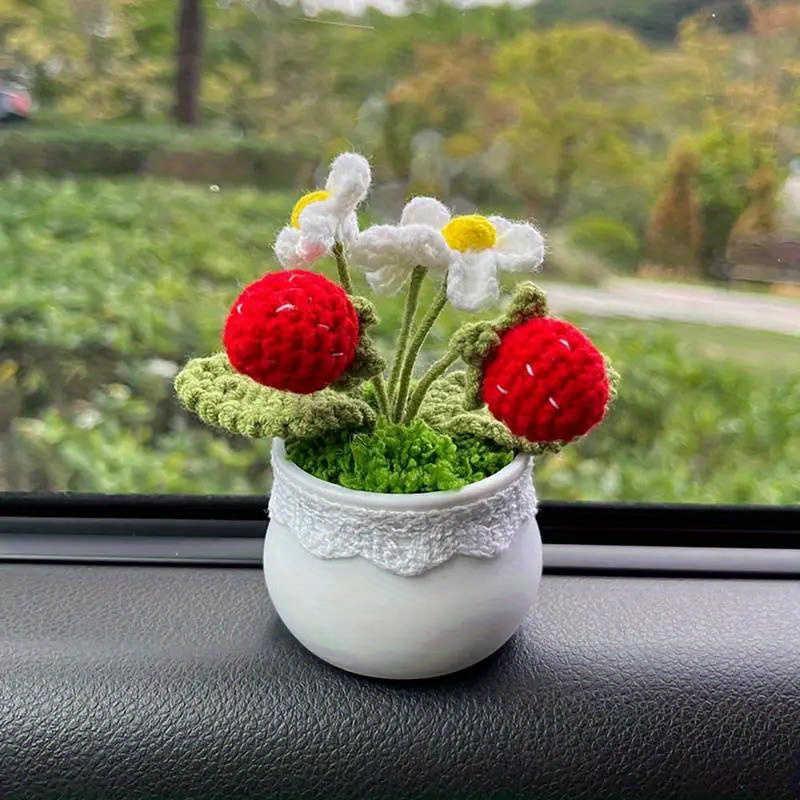 

1pc, Hand-crafted Crochet Strawberry Plant In Pot, Charming Car Dashboard Decor, Artisan Knitted Tabletop Display, Home And Office Room Accessory, Festive Gift For Women