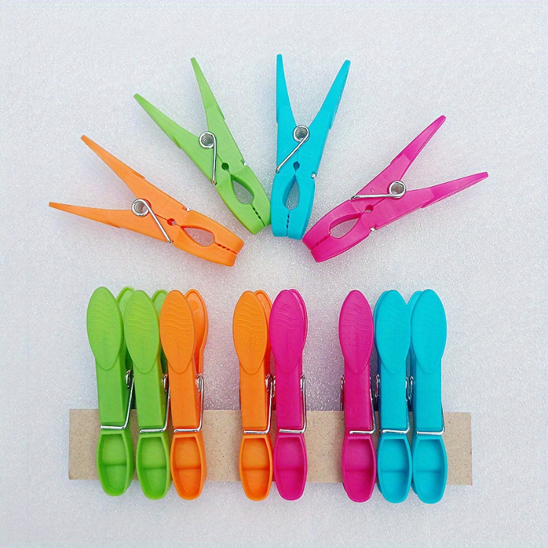 Image of Set Of Sturdy Clothespins Made From Rust-resistant Plastic, Ideal For Laundry, Outdoor Use, And Kitchen Tasks, Clothes Pins